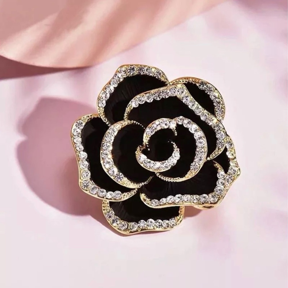 Rhinestones Flower Brooch